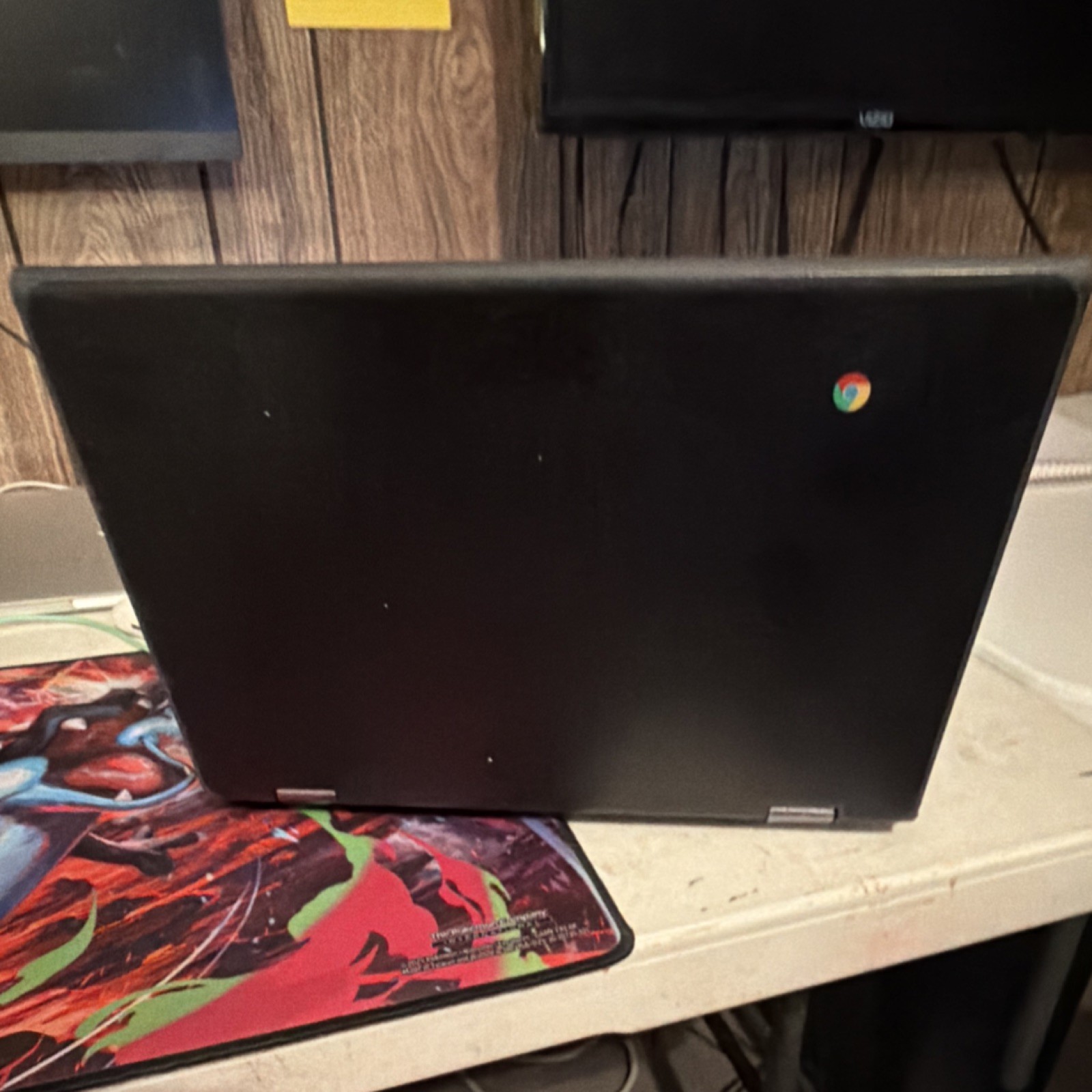 Lenovo Chromebook Convertible 2-in-1 Intel Touchscreen Black Chrome OS