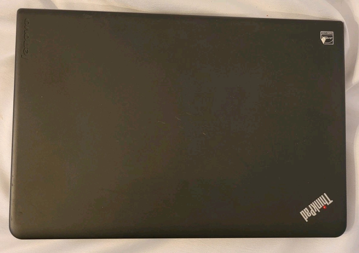 Lenovo ThinkPad E550 | Intel i7-5500U 2.40GHz | 8GB RAM | NO SSD 040704