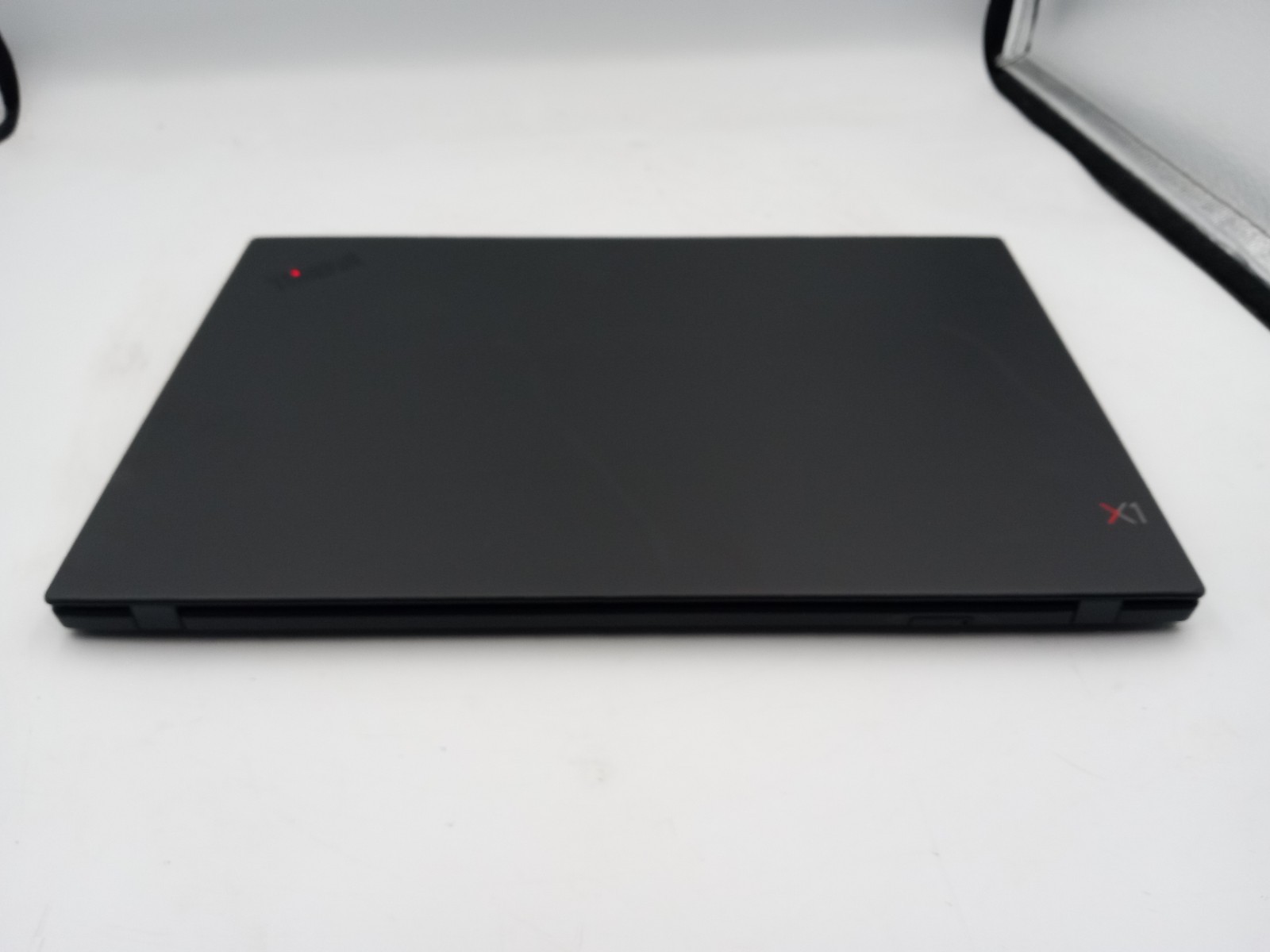 Lenovo ThinkPad X1 Carbon 6th Gen 14″ Touch i7-8650U 16GB RAM 128GB SSD W11 -RR