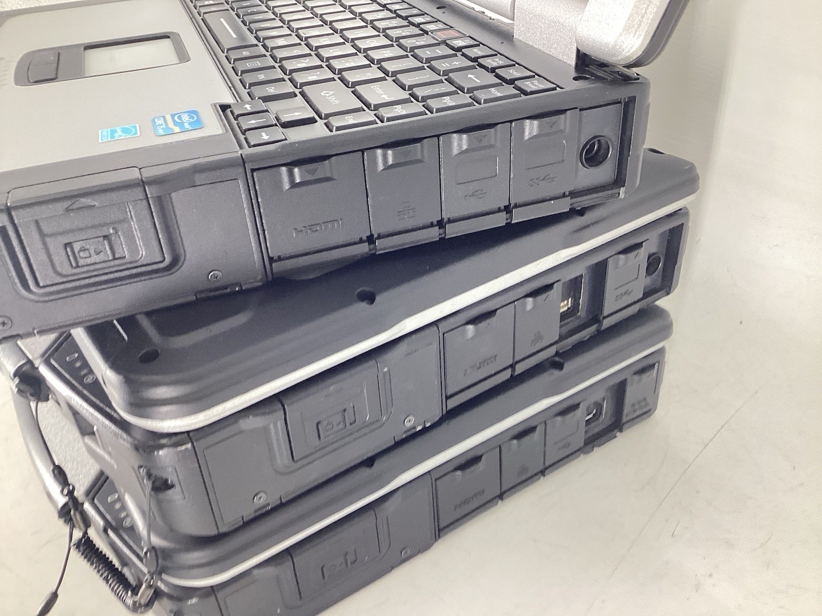 Lot of 3 Panasonic Toughbook CF-31 13.1″ (i5-3340M @2.7GHz, 8GB No SSD/OS) *Read