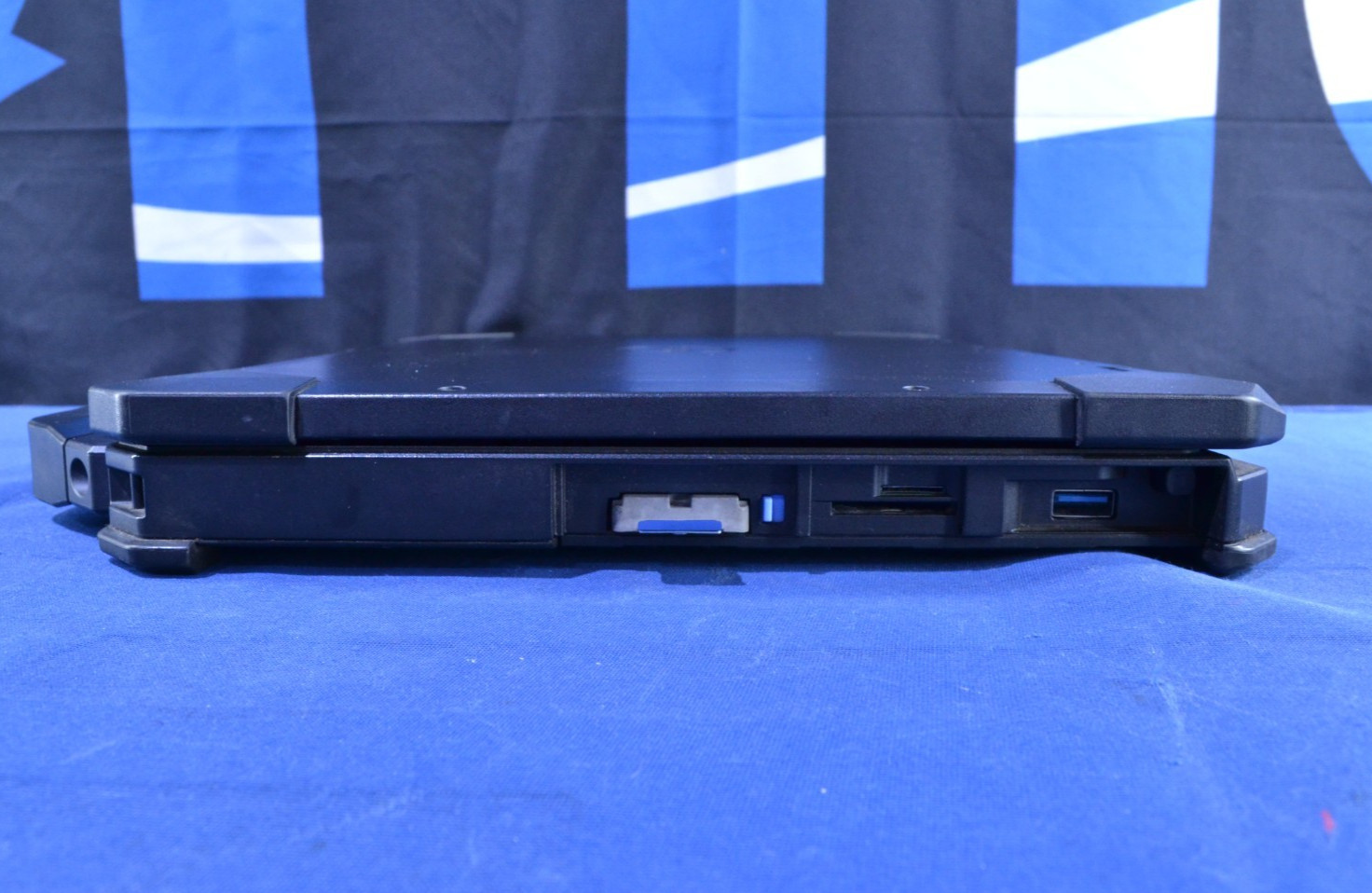 Dell Latitude 5420 Rugged Touch i5-8350U/ 16GB/ No HDD/ No OS (J031003)