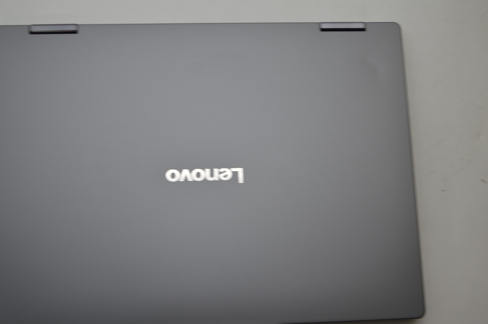 Lenovo IdeaPad 5 14AKP10 14″ AMD Ryzen AI 5 340 16GB 256GB SSD PC1309722