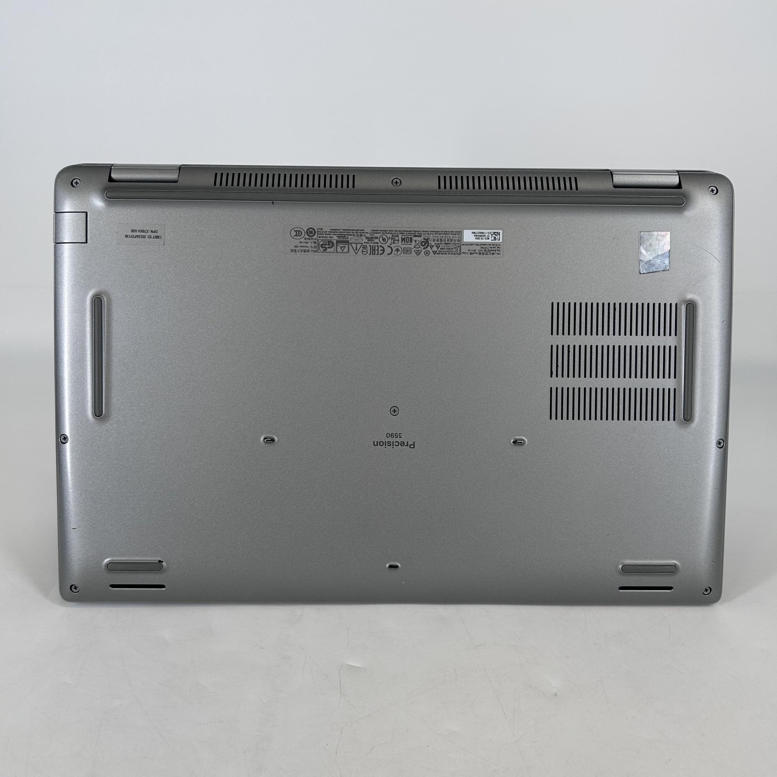 Dell Precision 3590 15 FHD 1.4 GHz Ultra 7 155H 32GB 1TB SSD NVIDIA RTX 500 Ada