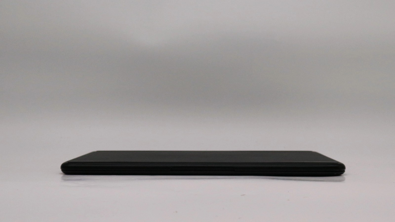 Google Pixelbook Go 13″ i5-8200y 16GB 128GB – Fair READ DESC