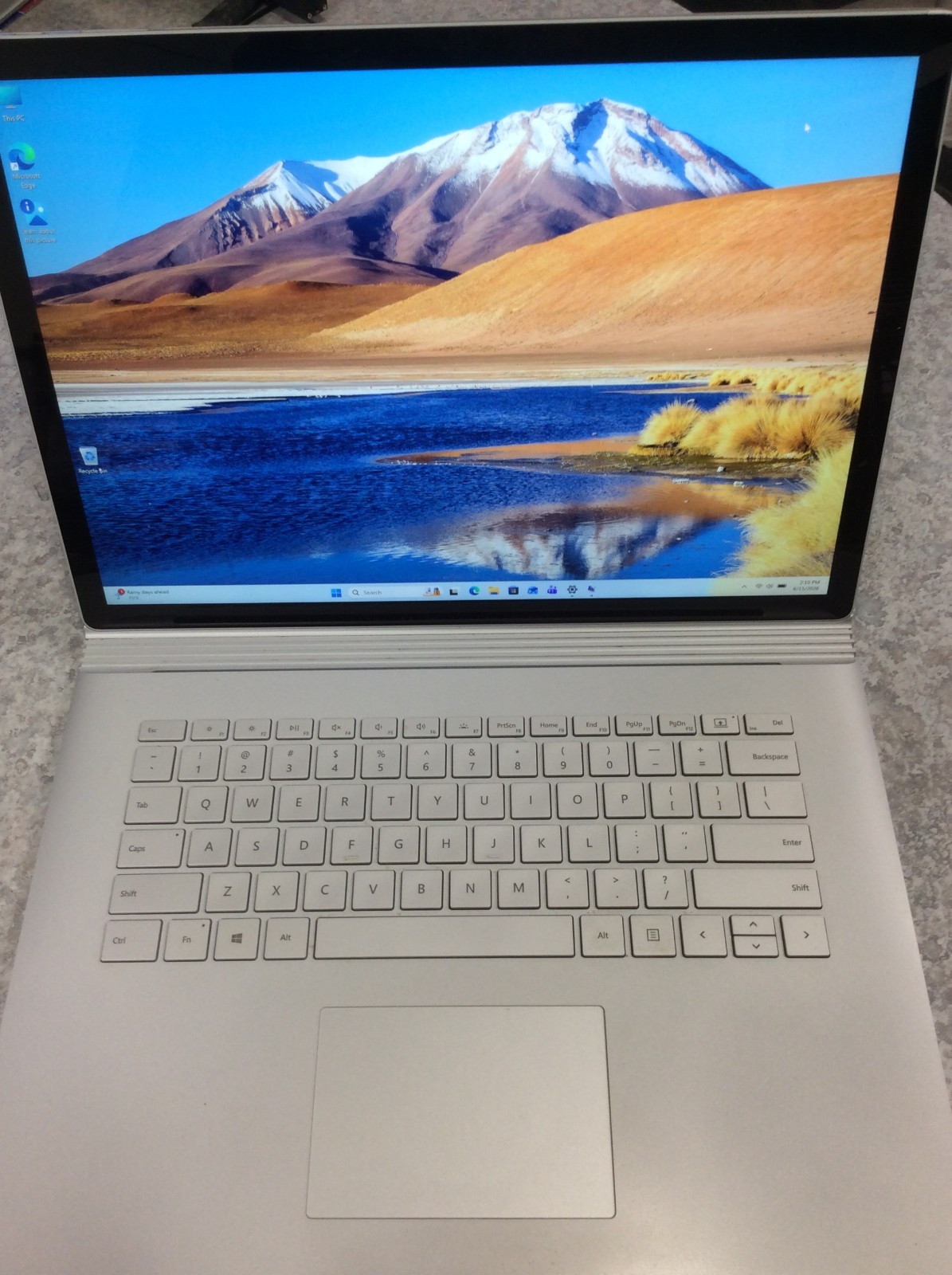 Microsoft Surface Book 2 15 TOUCH i7-8650U 1.9GHz 16GB 512GB NVIDIA GTX 1060 6GB