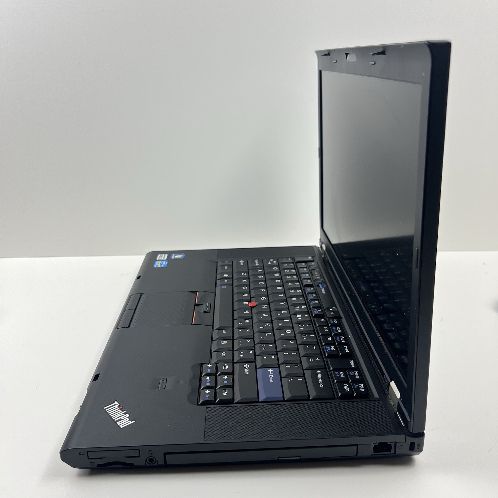Lenovo ThinkPad T520 Intel i7-2640M 8GB 320GB HDD Linux Mint OS w/ Charger|ELP57