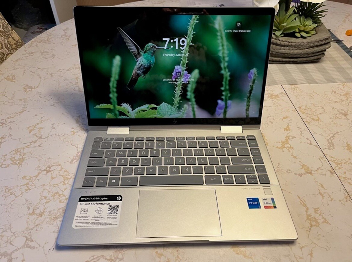 HP ENVY x360 15.6” 13th gen Intel Core i5-1335u 1300mhz 10cores 12 Logical