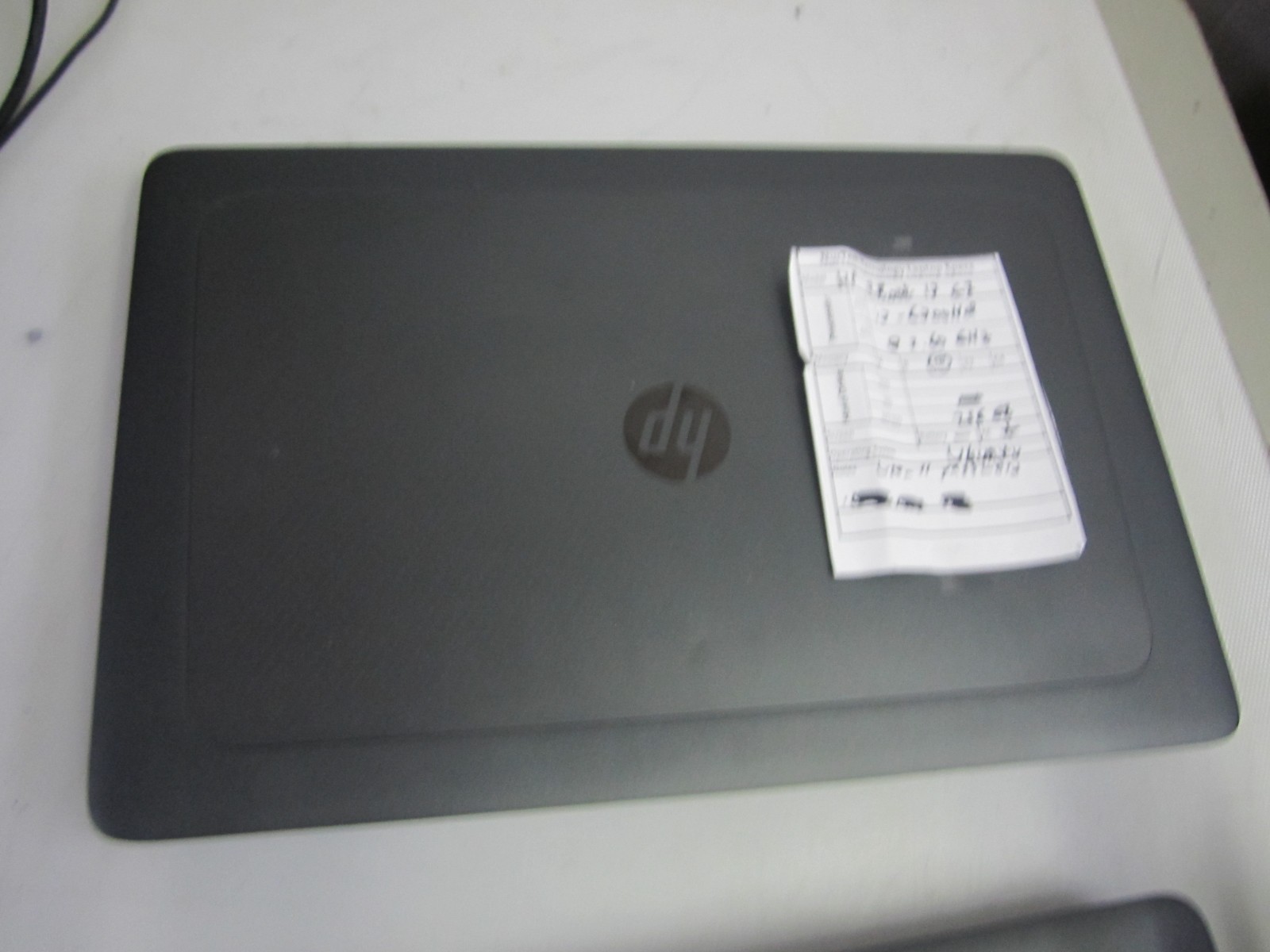 HP ZBook 17 G3 17.3″ i7-6700HQ 2.60GHz 16GB/256GB UBUNTU Laptop + AC NO BTRY