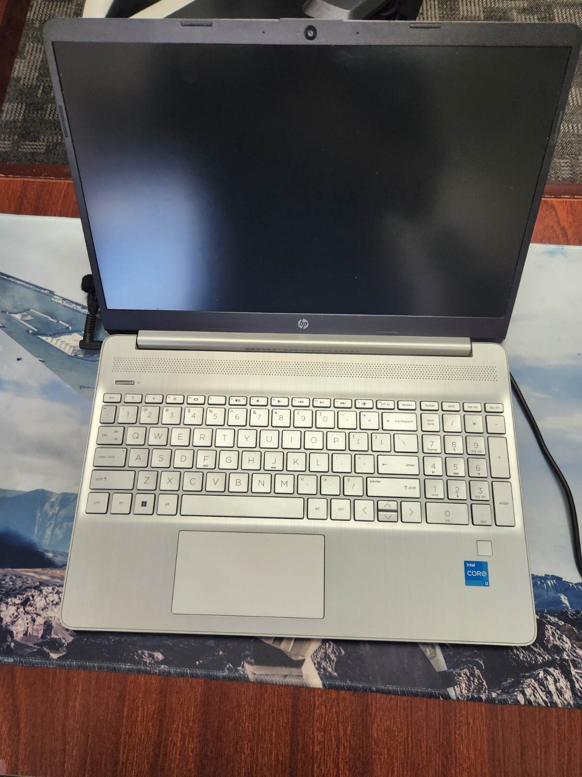 1x HP Laptop 15-dy2131wm 15.6″ FHD intel Core i3-1115G4 3GHz 8GB RAM 256GB SSD
