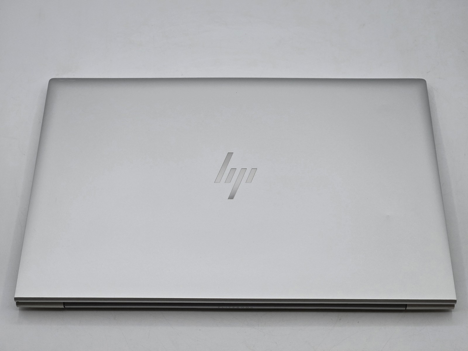 HP EliteBook 855 G8 15″ FHD Touch RYZEN 7 PRO 5850U 512GB 16GB W11P Webcam