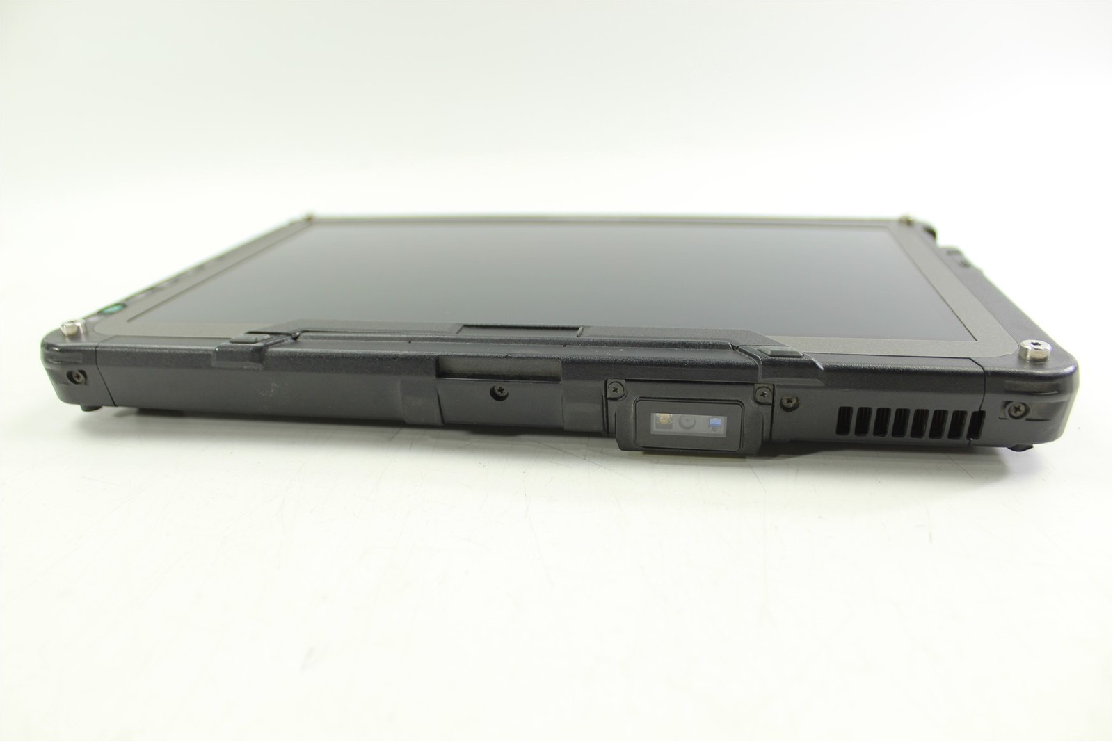 Getac F110 G6 Rugged Tablet 11.6″ i5-1135G7 2.4GHz 256GB SSD 8GB RAM NO OS