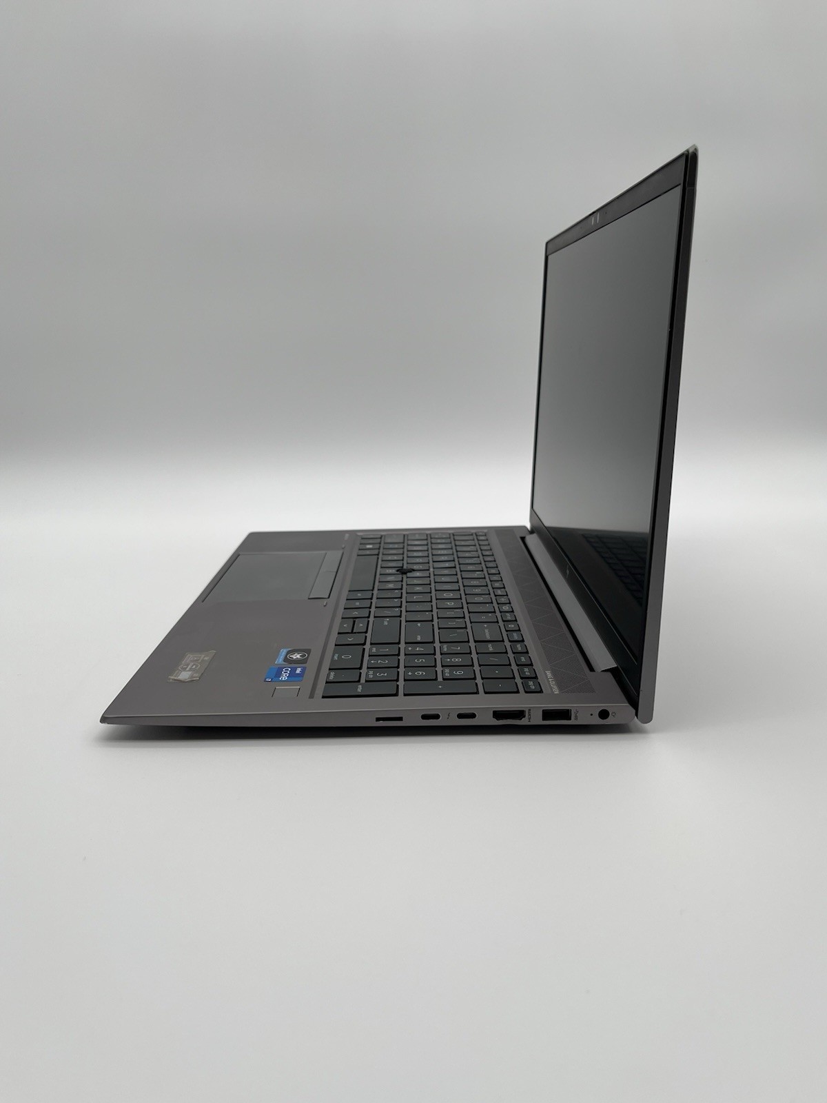 HP ZBook Firefly 15 G8 i7 11th Gen 16GB 256GB SSD Win 11 Pro – No Webcam