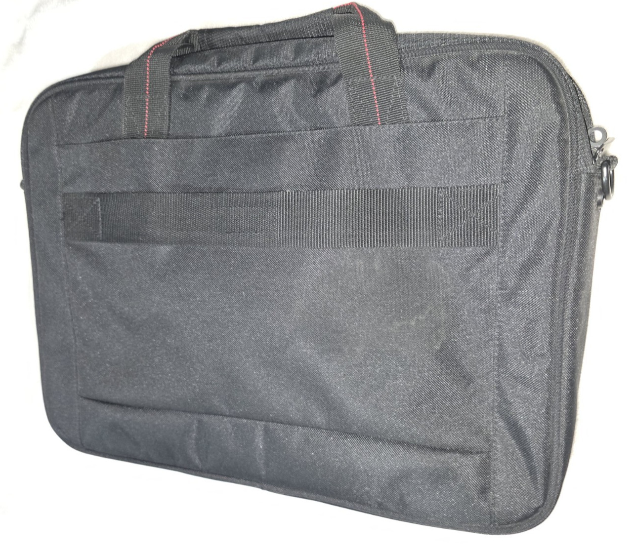 Dell Latitude 3580 Laptop Computer Model P79G BLACK with Storage Carrying Case