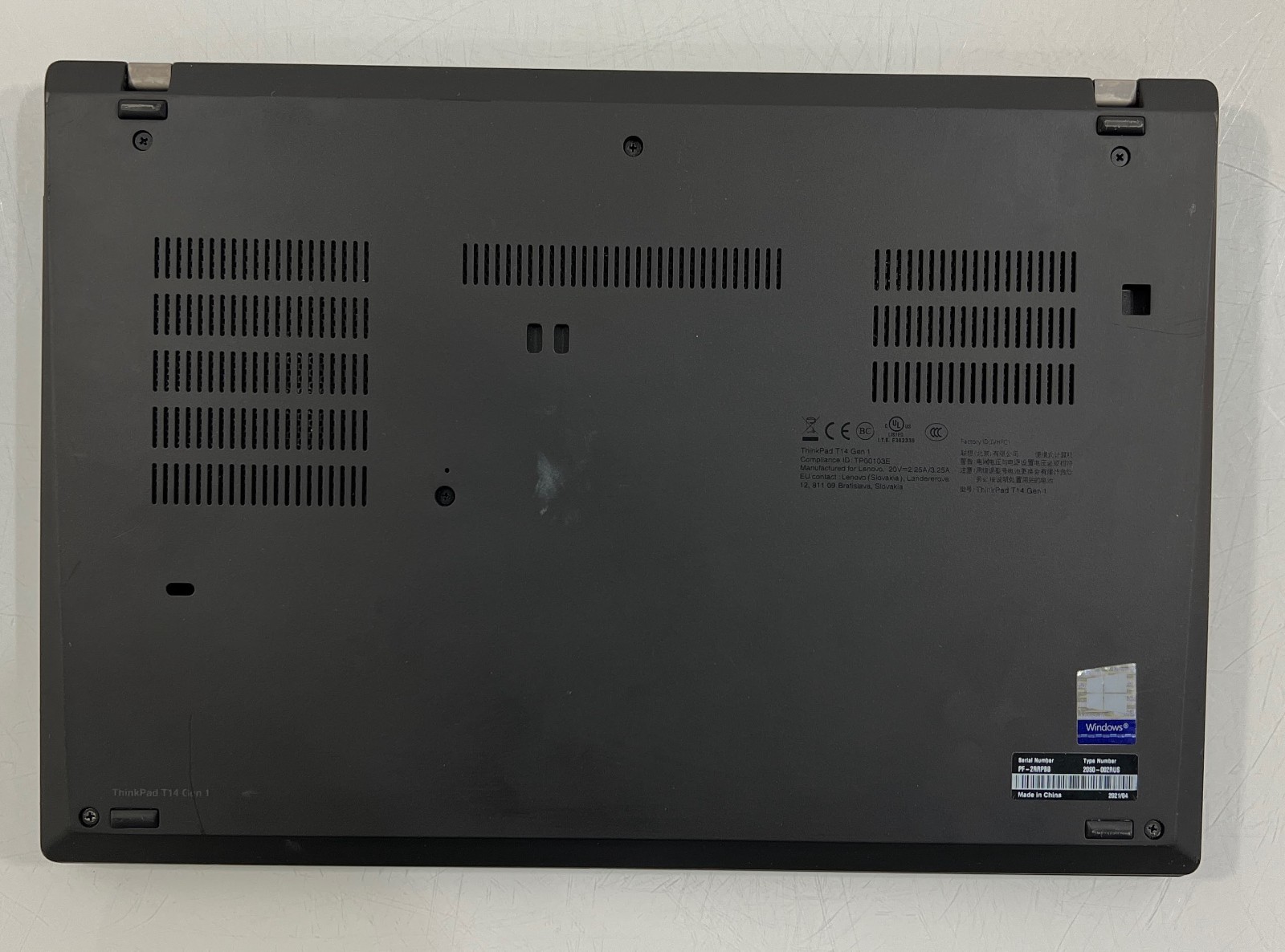 Lenovo ThinkPad T14 Gen 1 14″ FHD i7-10610U 24GB RAM 256GB SSD Win 11 Pro READ