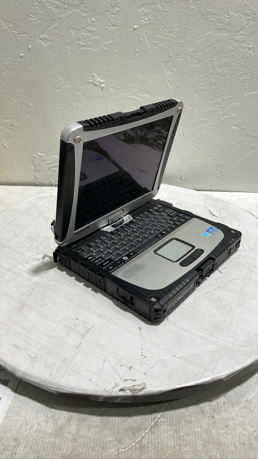 Panasonic ToughBook CF 19 Intel Core i5 CF 19A6UAX1M 10.4″ Laptop