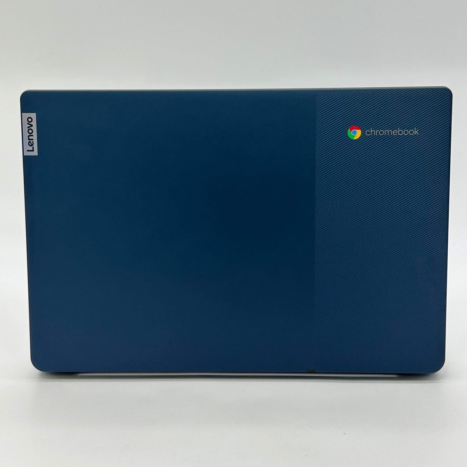 Lenovo IdeaPad Slim 3 Chrome 14M868 14″ Kompanio 520 2.0GHz 4GB RAM 64GB SSD