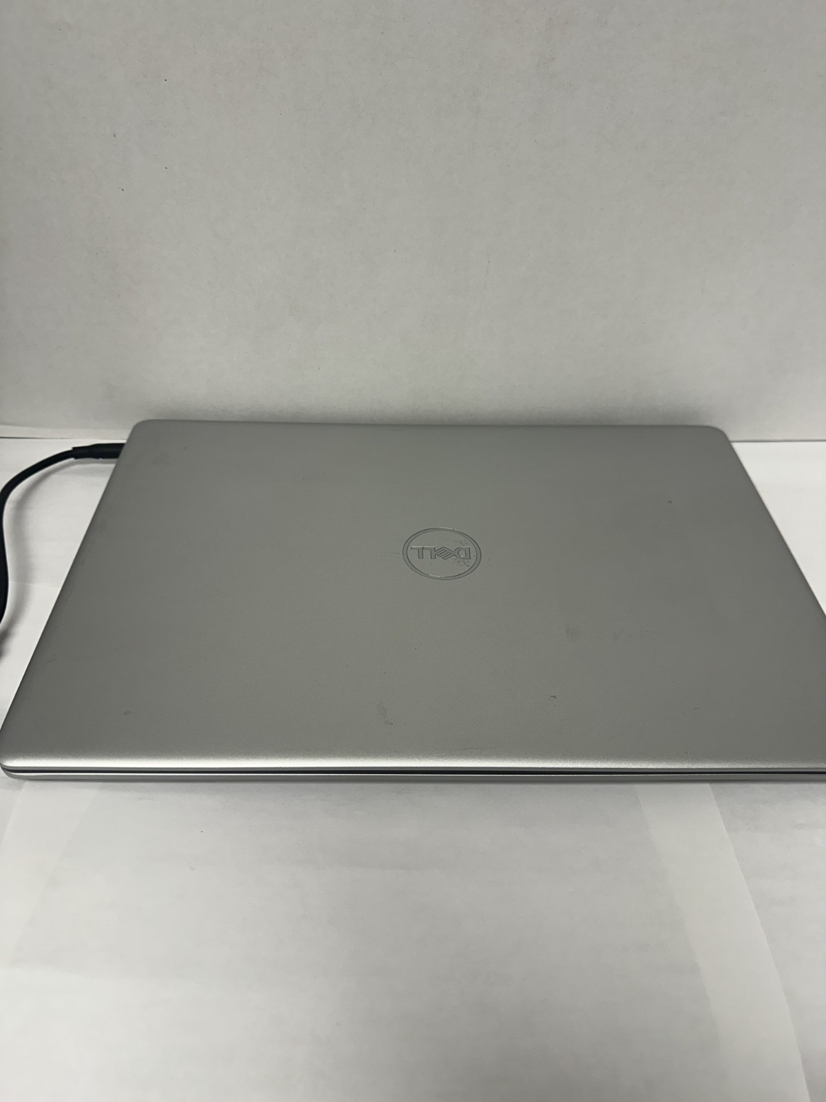 Dell Inspiron 15 5593 i5-1035G1 8GB RAM 256GB SSD (No OS or Charger)