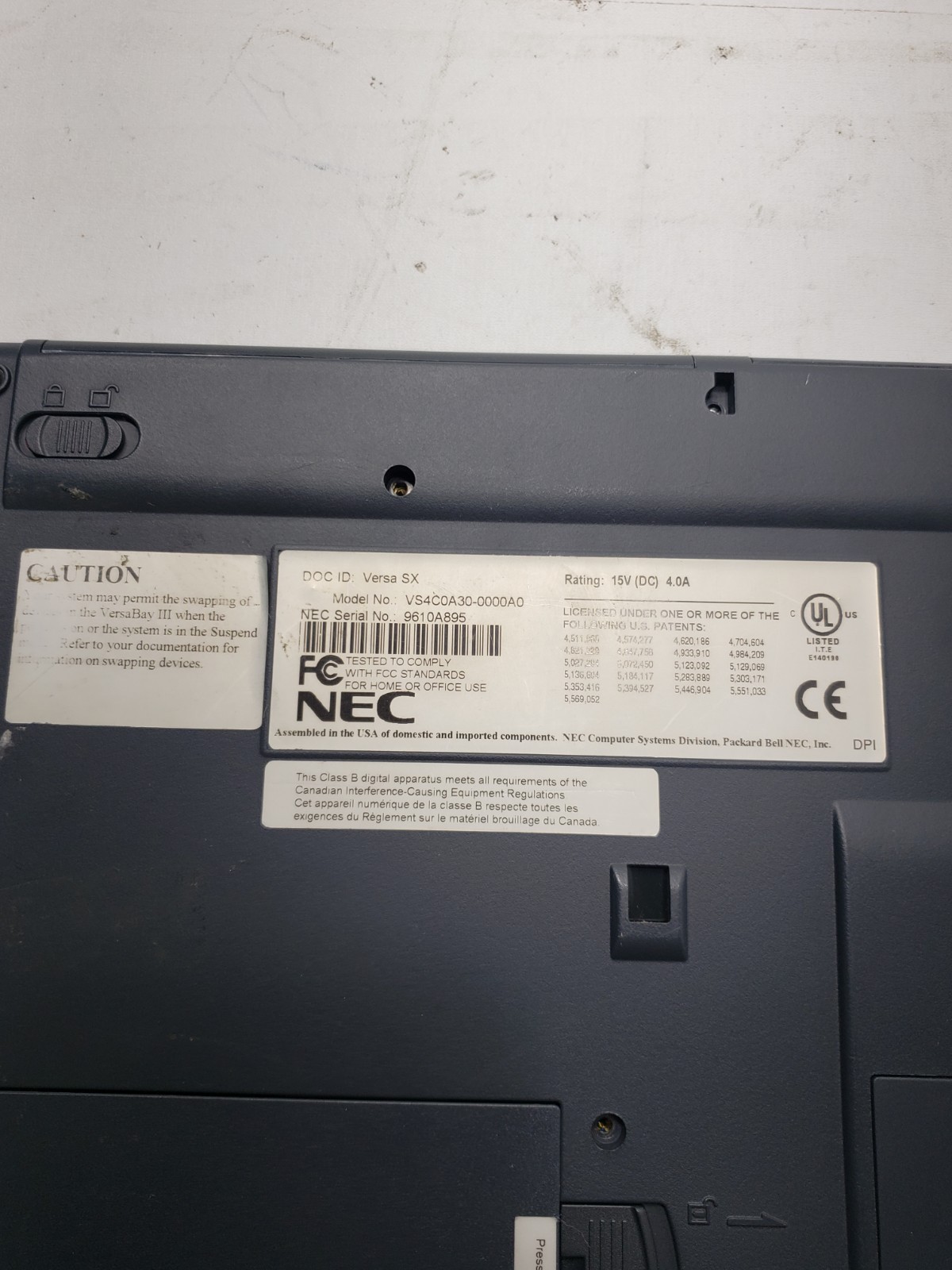 NEC Versa SX Pentium II Laptop VS4C0A30 Untested No Charger For Parts Repair