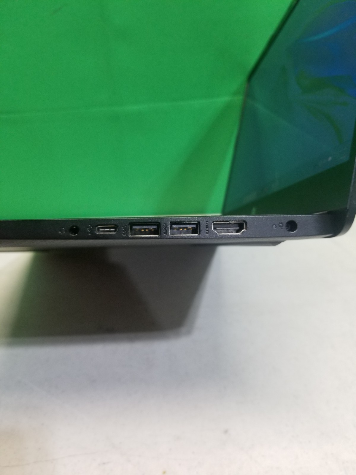 HP 14-dq0051dx Laptop Celeron N4120 4GB RAM 58GB SSD 14″ Windows 11 Laptop
