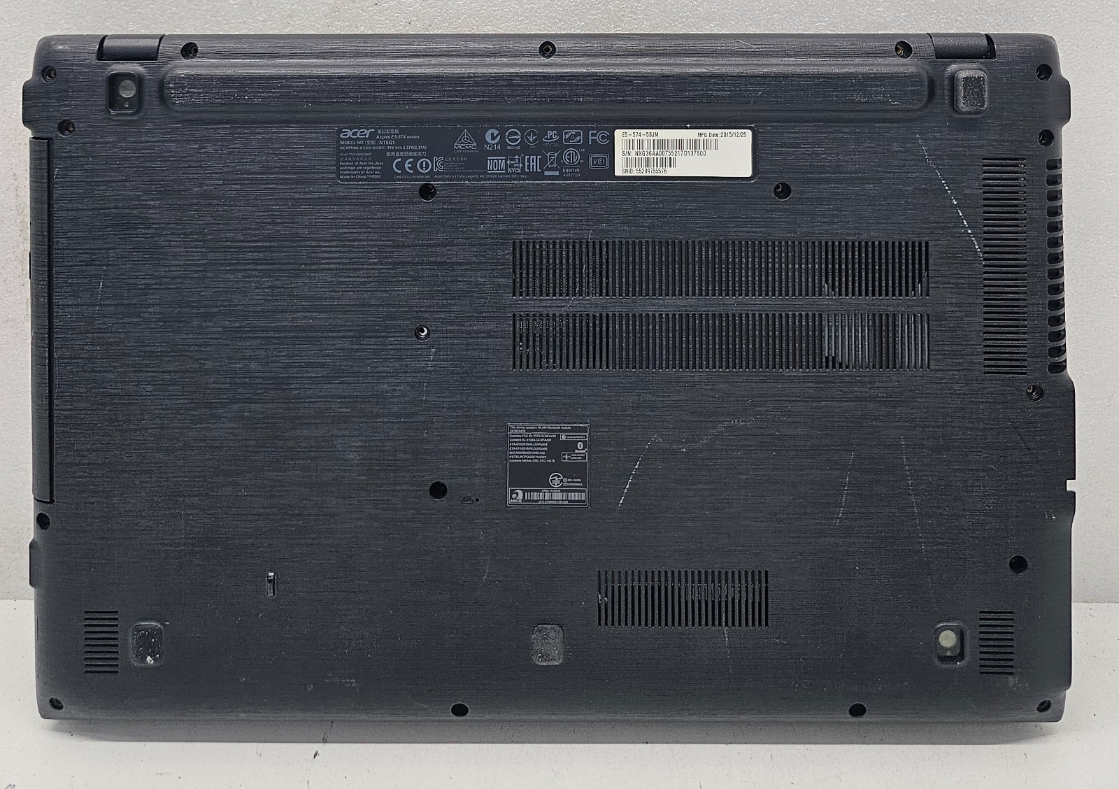 Acer Aspire E15 E5-574-58IM Laptop Intel Core i5-6200U 2GB Ram NO HD/OS (FL)