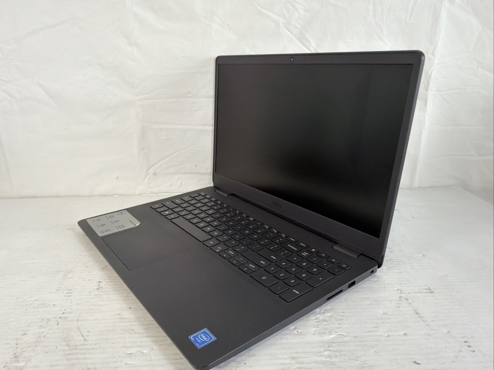 Dell Inspiron 15 3000 15.6 Intel Celeron N4020 /4GBRAM/Bad Screen/Good Battery