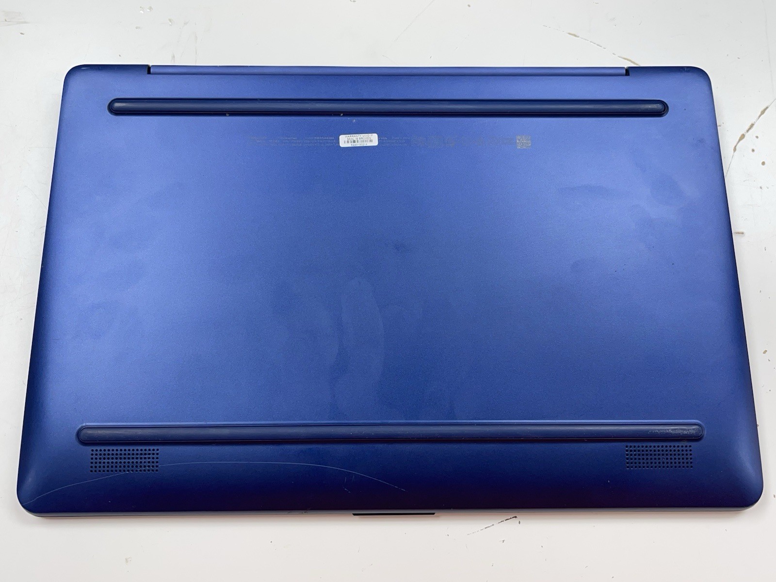 Hp Stream 14-cb171wm Intel Celeron N4000 1.1GHz 4GB Ram 64GB With BROKEN LCD