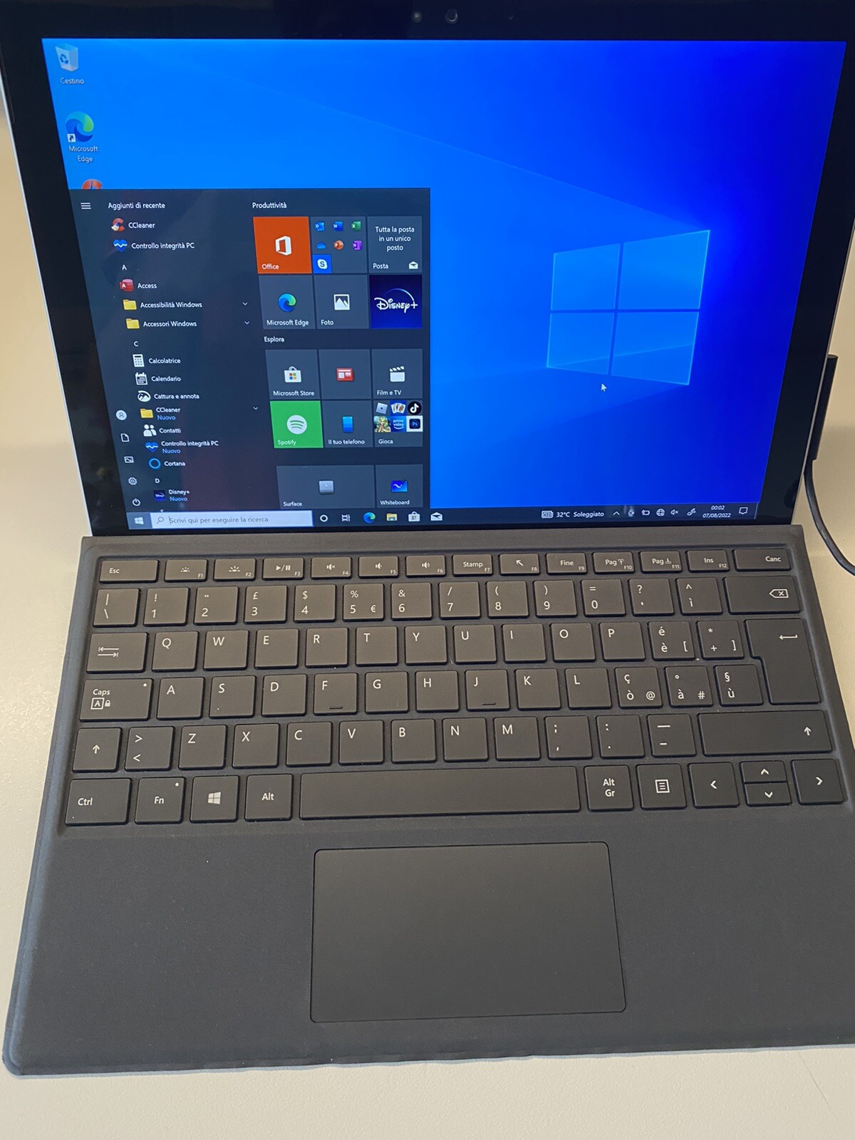 MICROSOFT SURFACE PRO 4 INTEL CORE i7-6650U 2.20GHz 12.3″ 8GB RAM 256GB HD WIN10