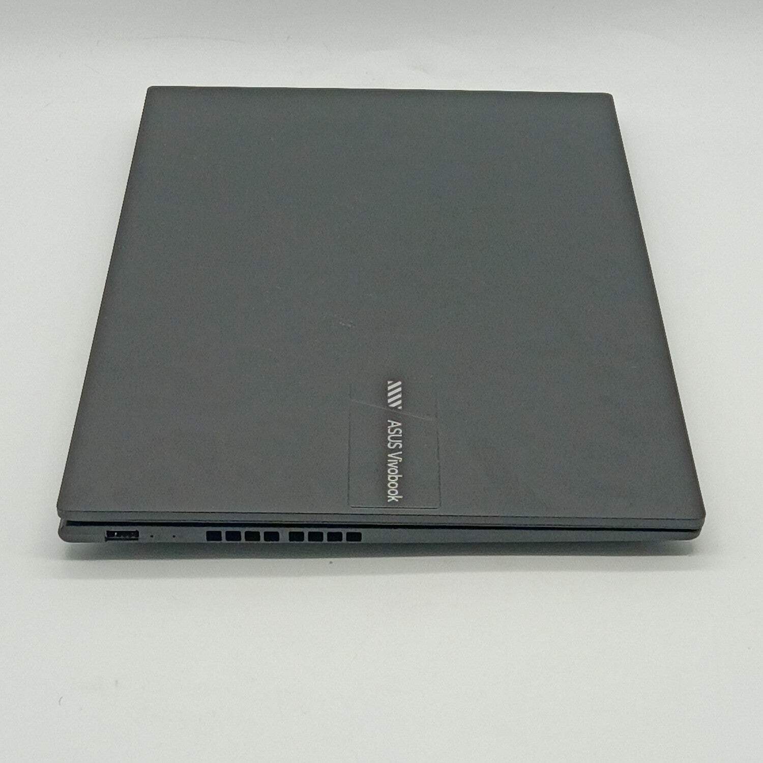 Asus Vivobook 16 F1605V 16″ i7-1355U 1.7GHz 16GB RAM 512GB SSD