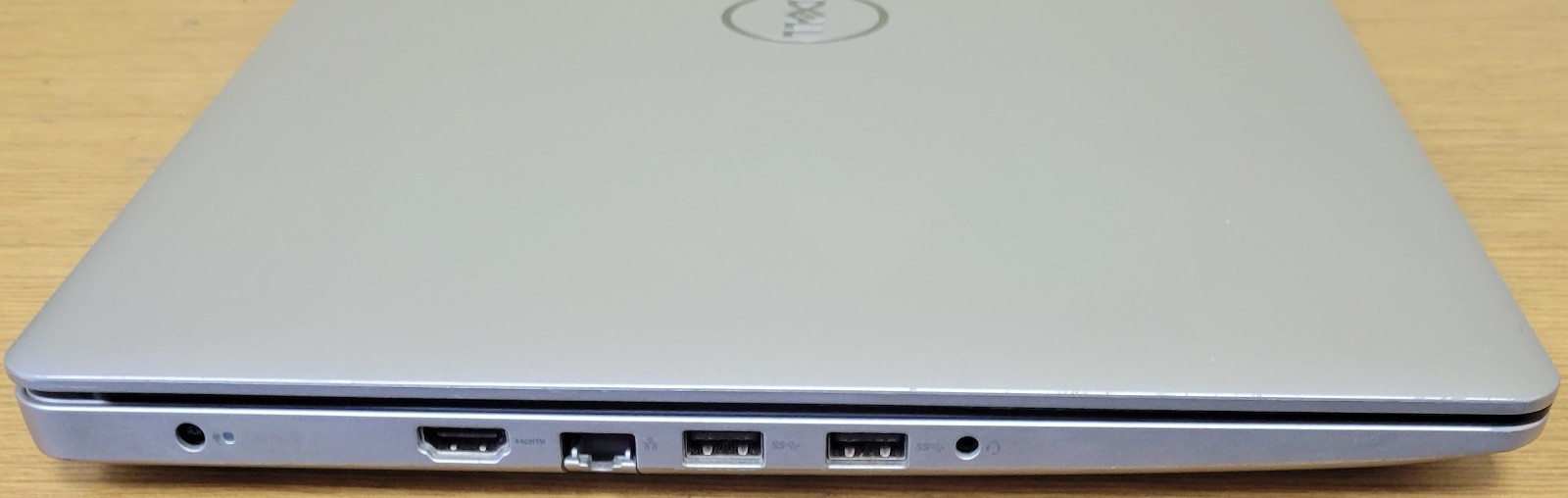 Dell Inspiron 5570 i5-8250U 1.60GHz 16GB 15.6″ TS No OS/SSD/HDD