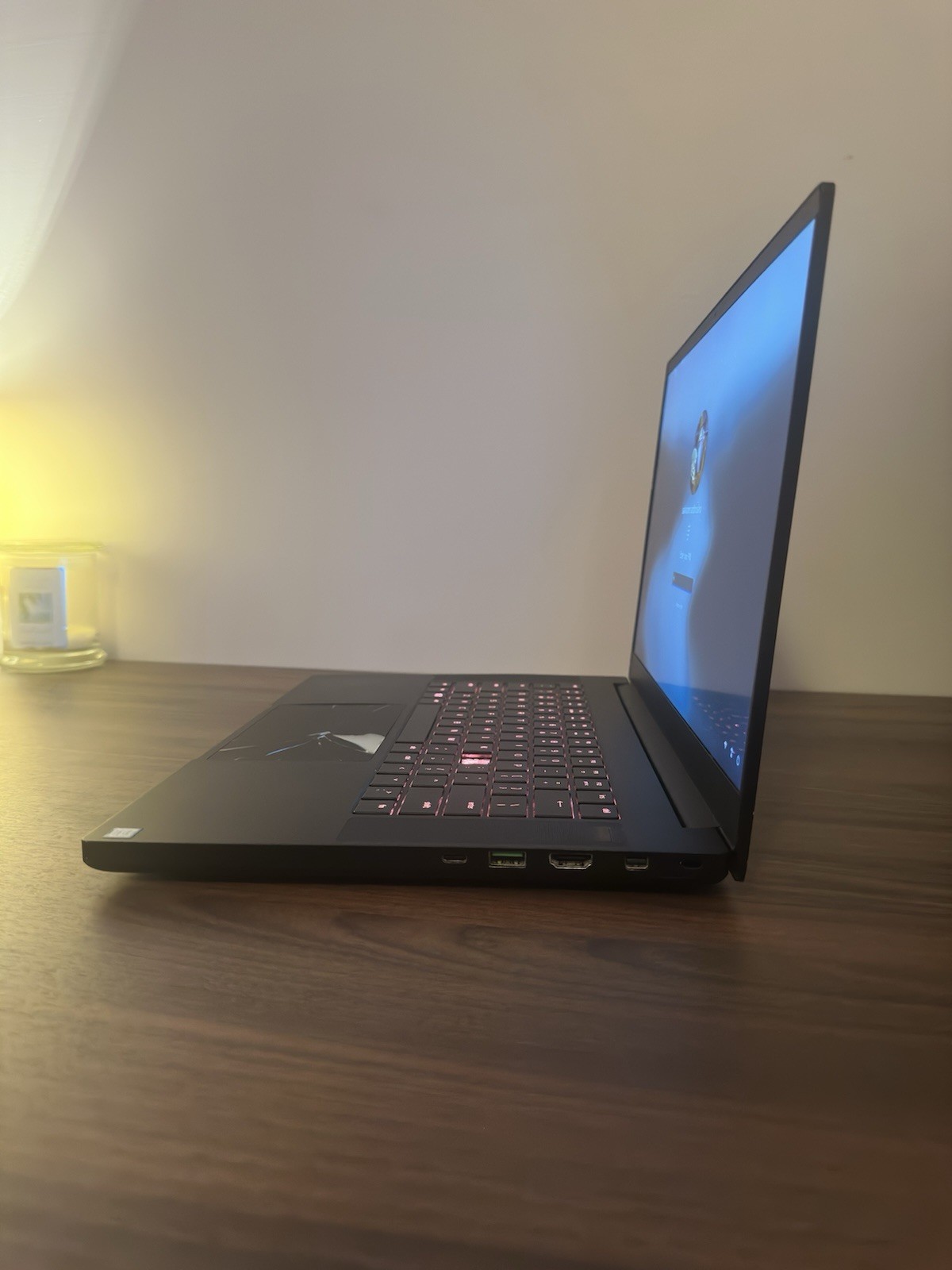 Razer Blade 15 Base 2019 RZ09-03006E92 RTX 2060 Gaming Laptop – Read Description