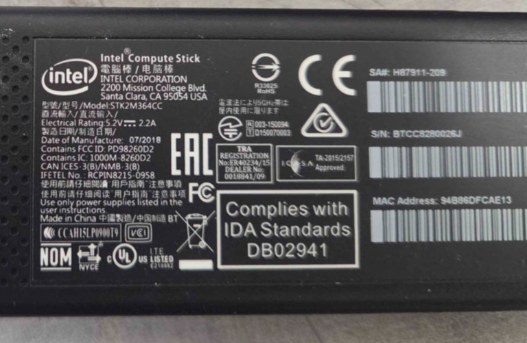 Intel Compute Stick m3-6Y30 4GB RAM 64GB eMMC No OS + Power Adapter + HDMI Cable