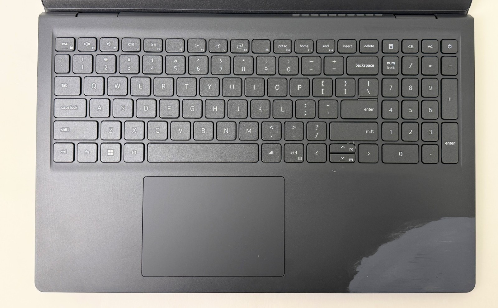 Dell 15 DC15255 15.6″ FHD Touch Ryzen 7 7730U 16GB 512GB SSD W11H