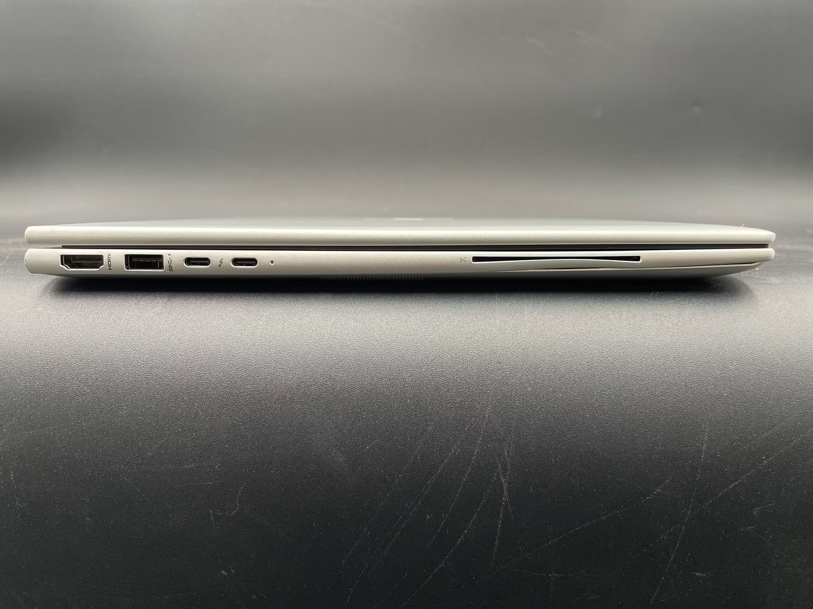 HP EliteBook 860 G9 Used 16″ (i5-1245U-16GB-256GB NVMe)