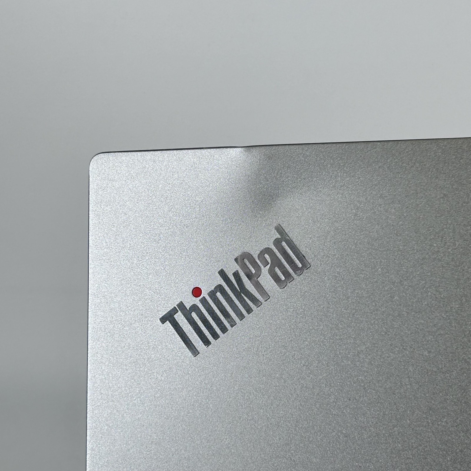 Lenovo ThinkPad E15 Gen 4 Silver FHD 1.7 GHz i7-1255U 16GB 512GB SSD Good