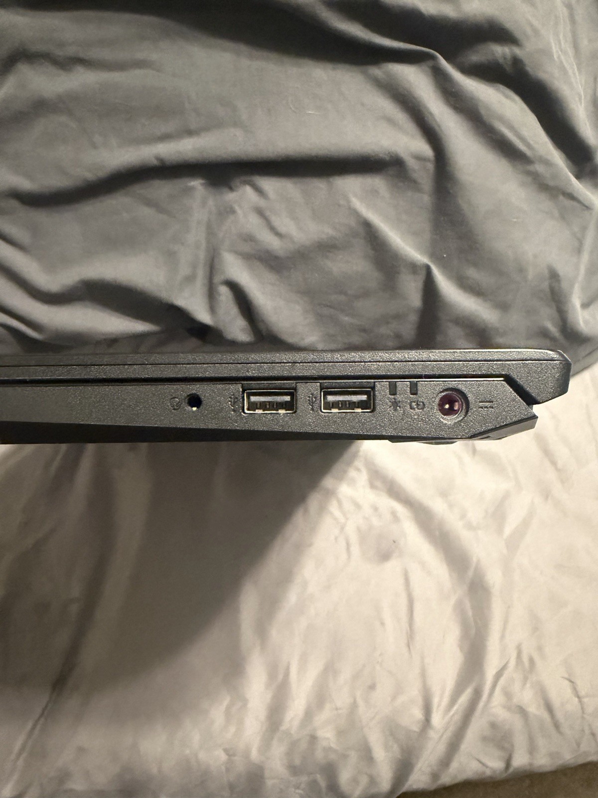 Acer Nitro Gaming Laptop –32GB RAM, I5-9300H, NVIDIA RTX 2060, 17.3″ FHD Screen