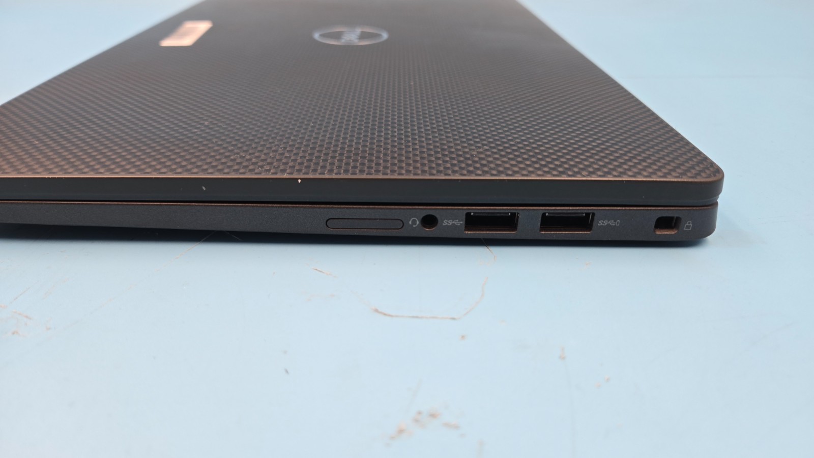 Dell Latitude 7410 | Intel Core i5 10210U 1.60GHZ | 256GB SSD | 8GB RAM