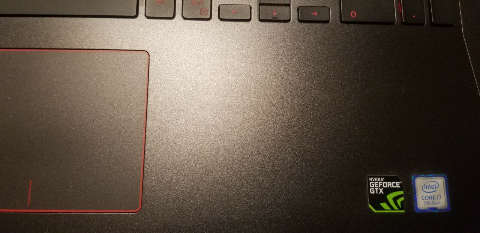 Inspiron 15 – 7577 Windows 10 Pro