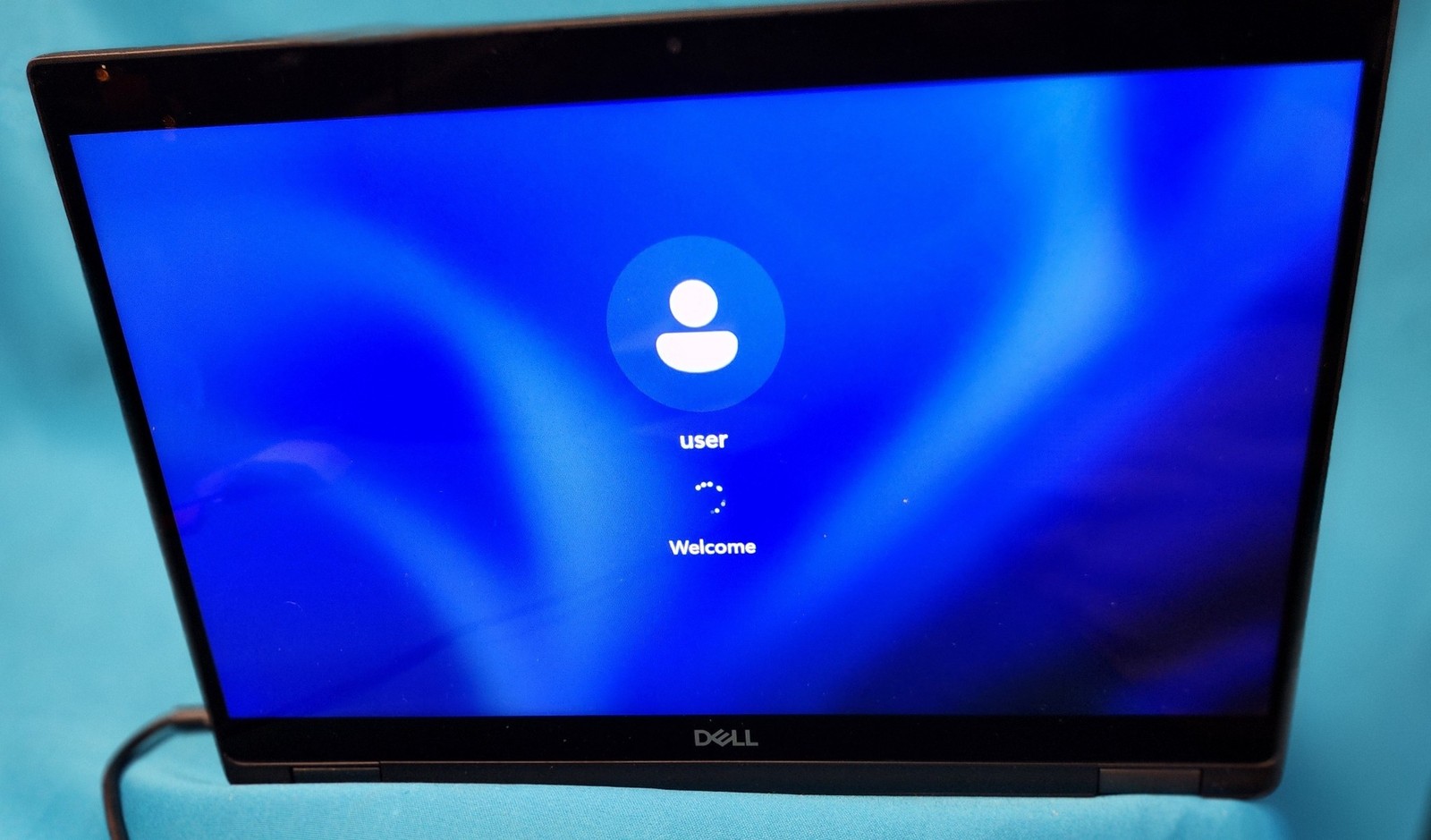 DELL Latitude 7389 Laptop 7th Gen i5 13.3″ FHD Touch 8GB 128GB SSD LTE W11Pro