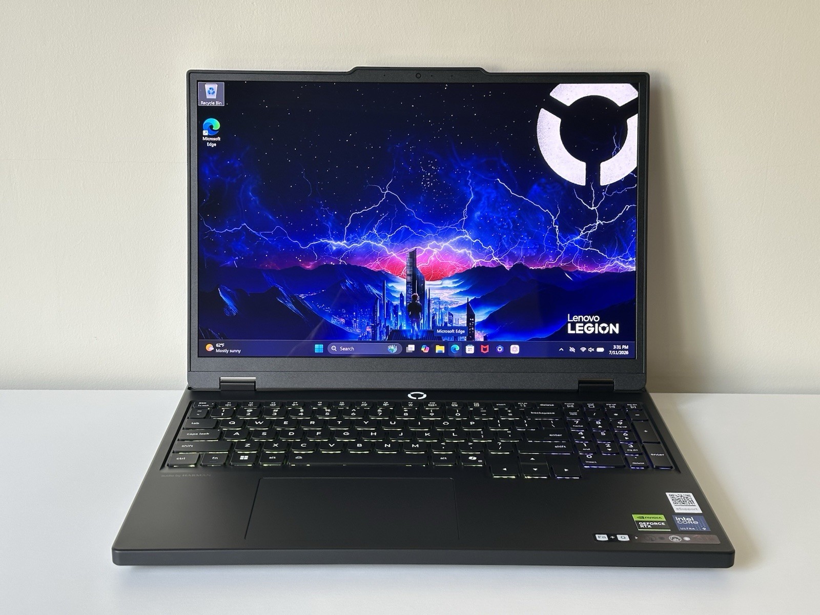 Lenovo Legion 5 15IAX10 OLED QHD+ Ultra 9 275HX RTX 5070 32GB 1TB Open Box WTY