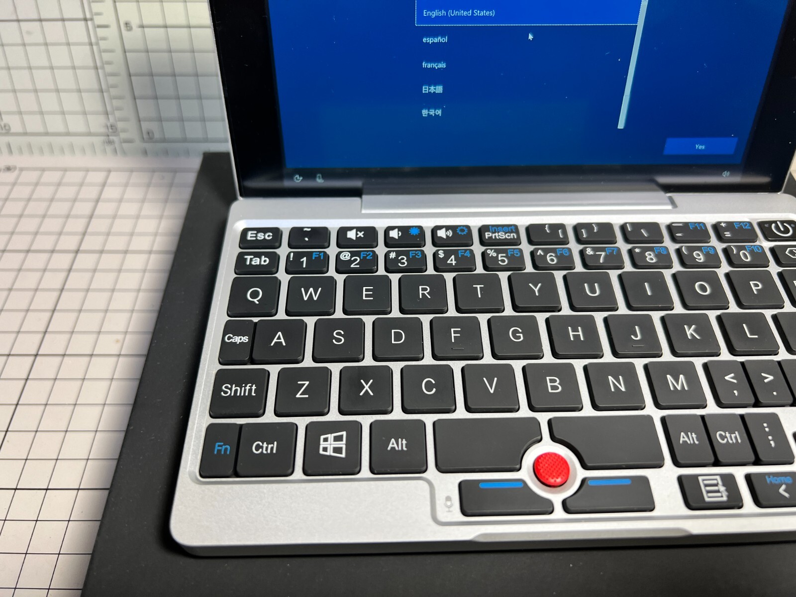 GPD POCKET X7-Z8750 model UMPC portable personal computer SILVER Excellent +