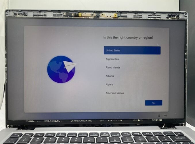 Dell Latitude 5420 14″ Touch i5-1145G7 16GB RAM 256GB SSD WIN 11 PRO
