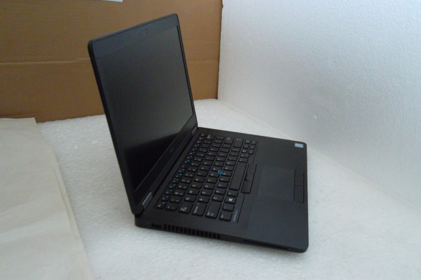 Dell Latitude E5470 14″ Intel i5-6300U 2.40GHz 8GB Wireless WebCAM Bluetooth