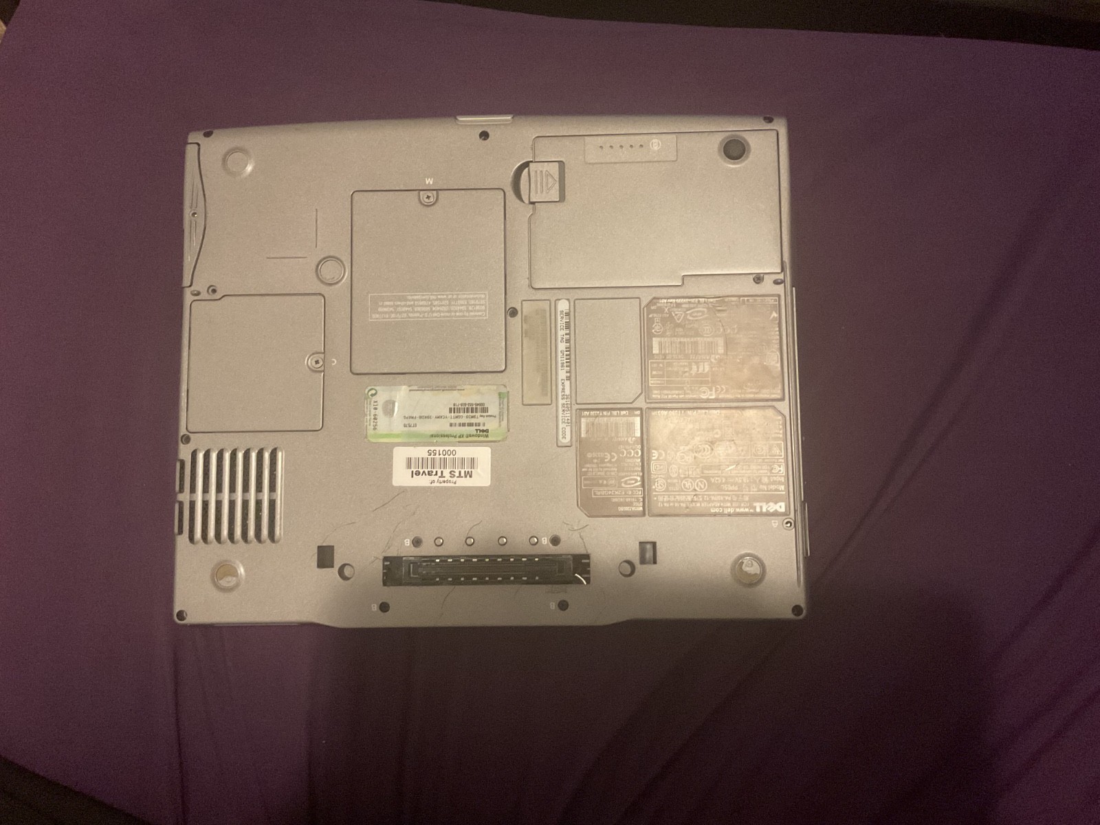 Dell Latitude D600 512MB, DVD, BATTERY, HDD,No OS Negotiable price, msg4details+