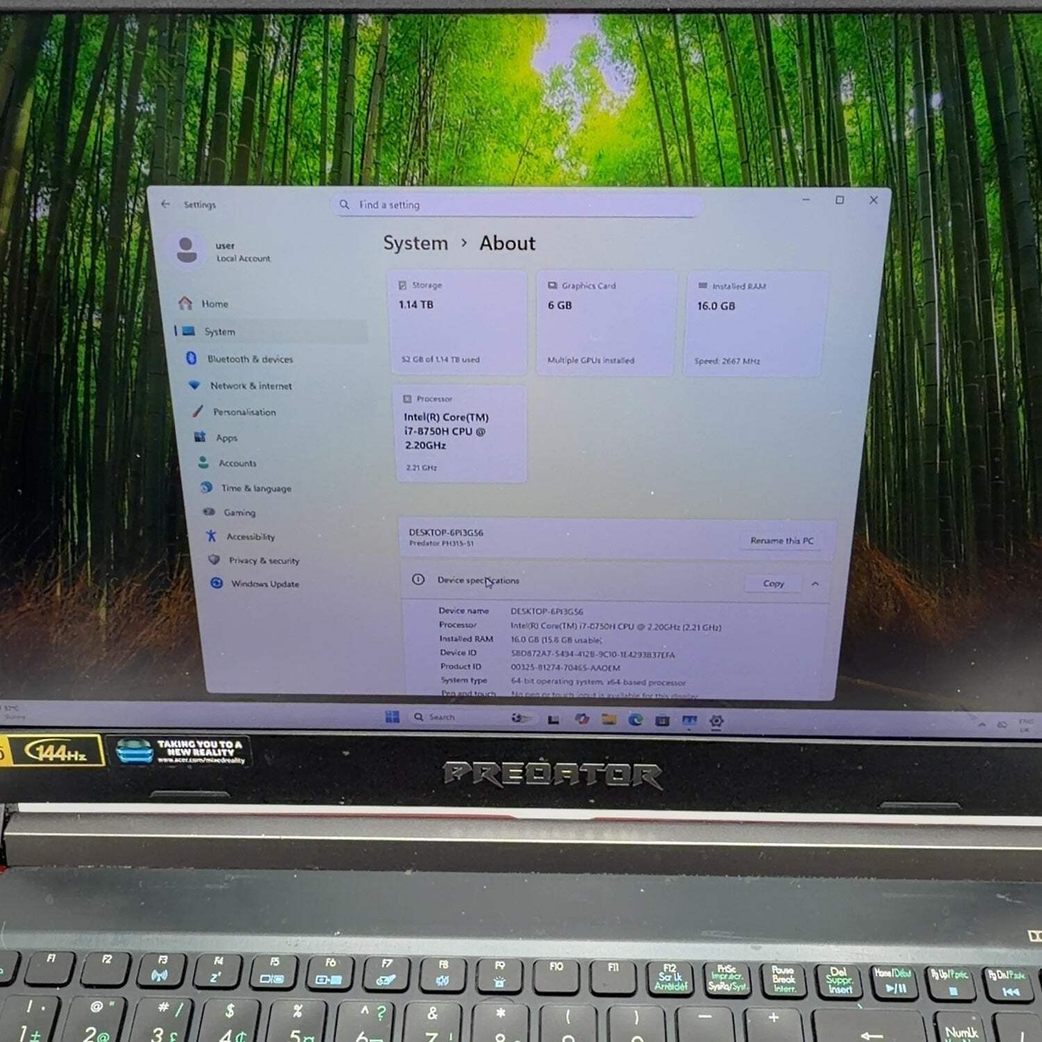 Acer Predator Helios 300 14″ i7-8750H 16GB RAM 256GB SSD 1TB HDD GTX 1060