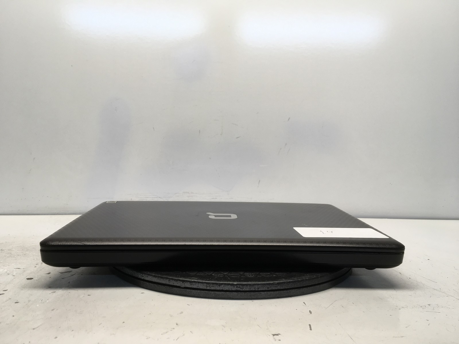 Compaq Preario CQ62-231NR AMD V120 2200MHz 4 GB NO HDD No Batt