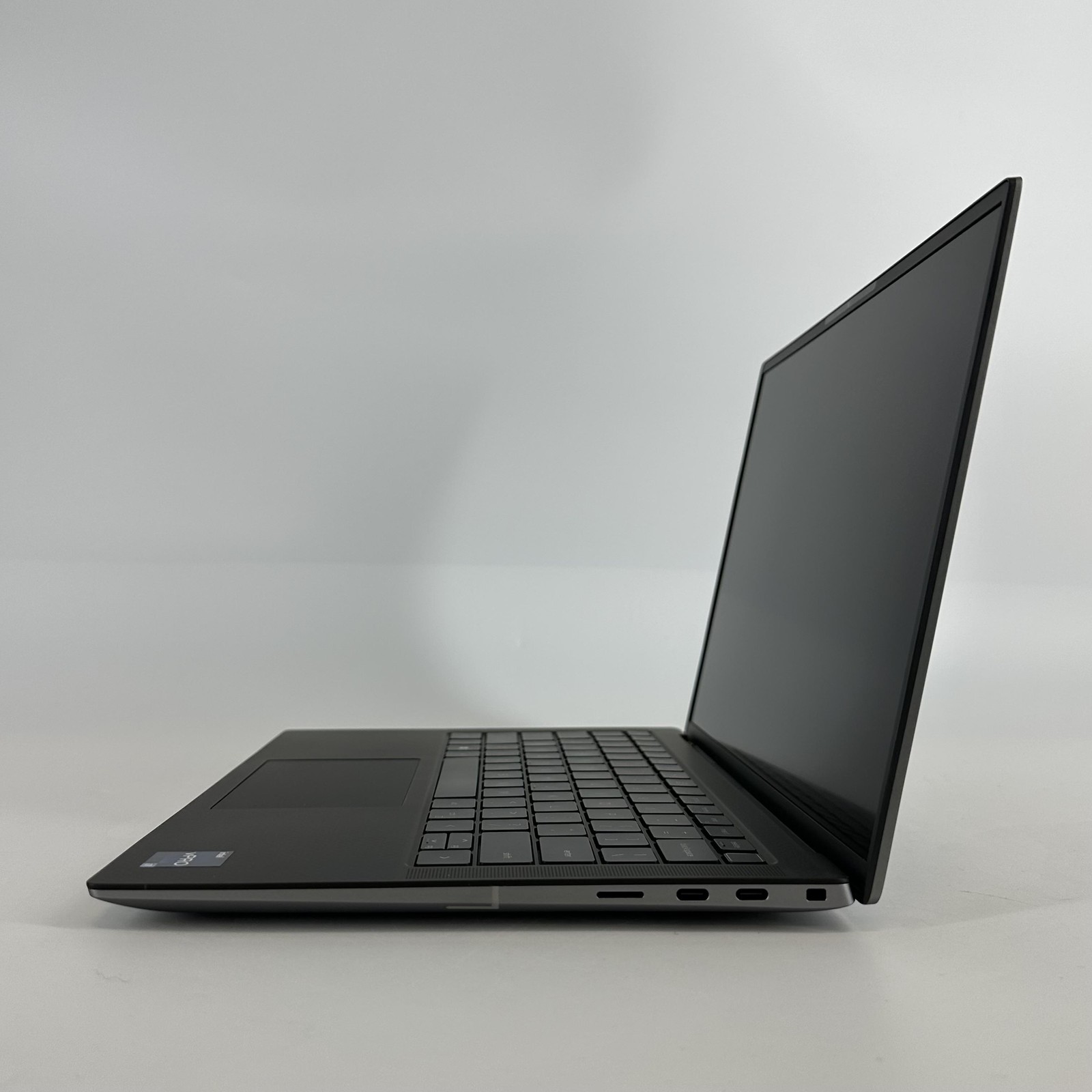 Dell Precision 5480 14 FHD+ 2.5 GHz i7-13800H 32GB 256GB SSD RTX A1000 Very Good