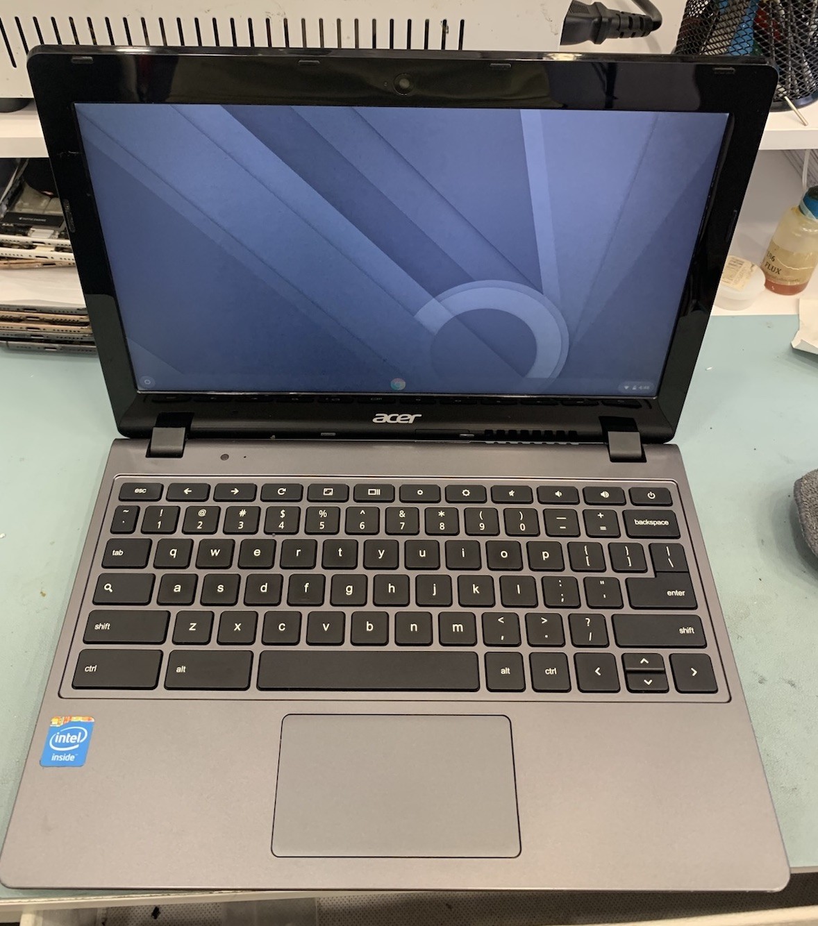 Acer ZHN Chromebook C720 Series 11.6″ Laptop Celeron Gray With No-Charger