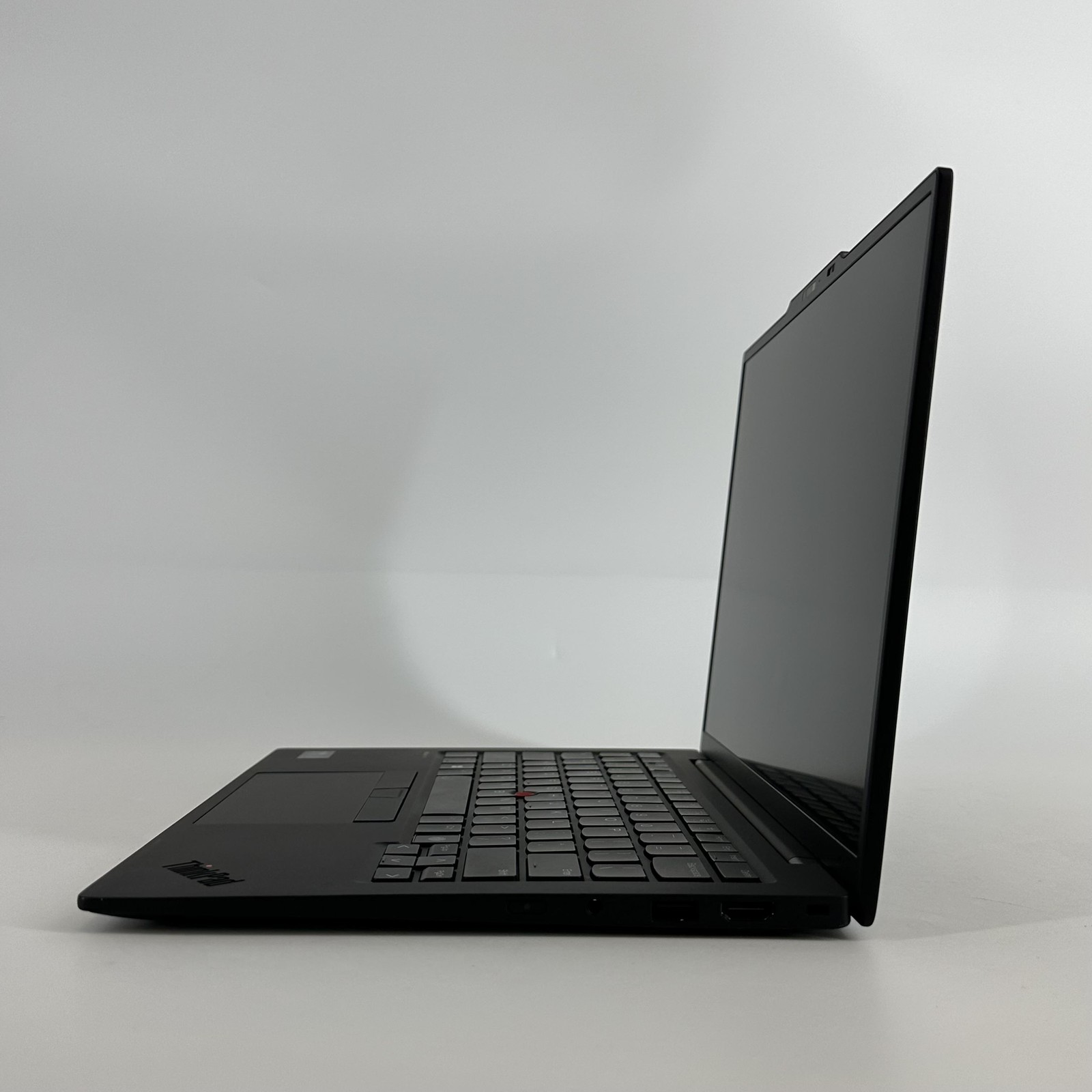 Lenovo ThinkPad X1 Carbon Gen 12 14 FHD+ TOUCH 1.4 GHz Ultra 7 155H 32GB 512GB