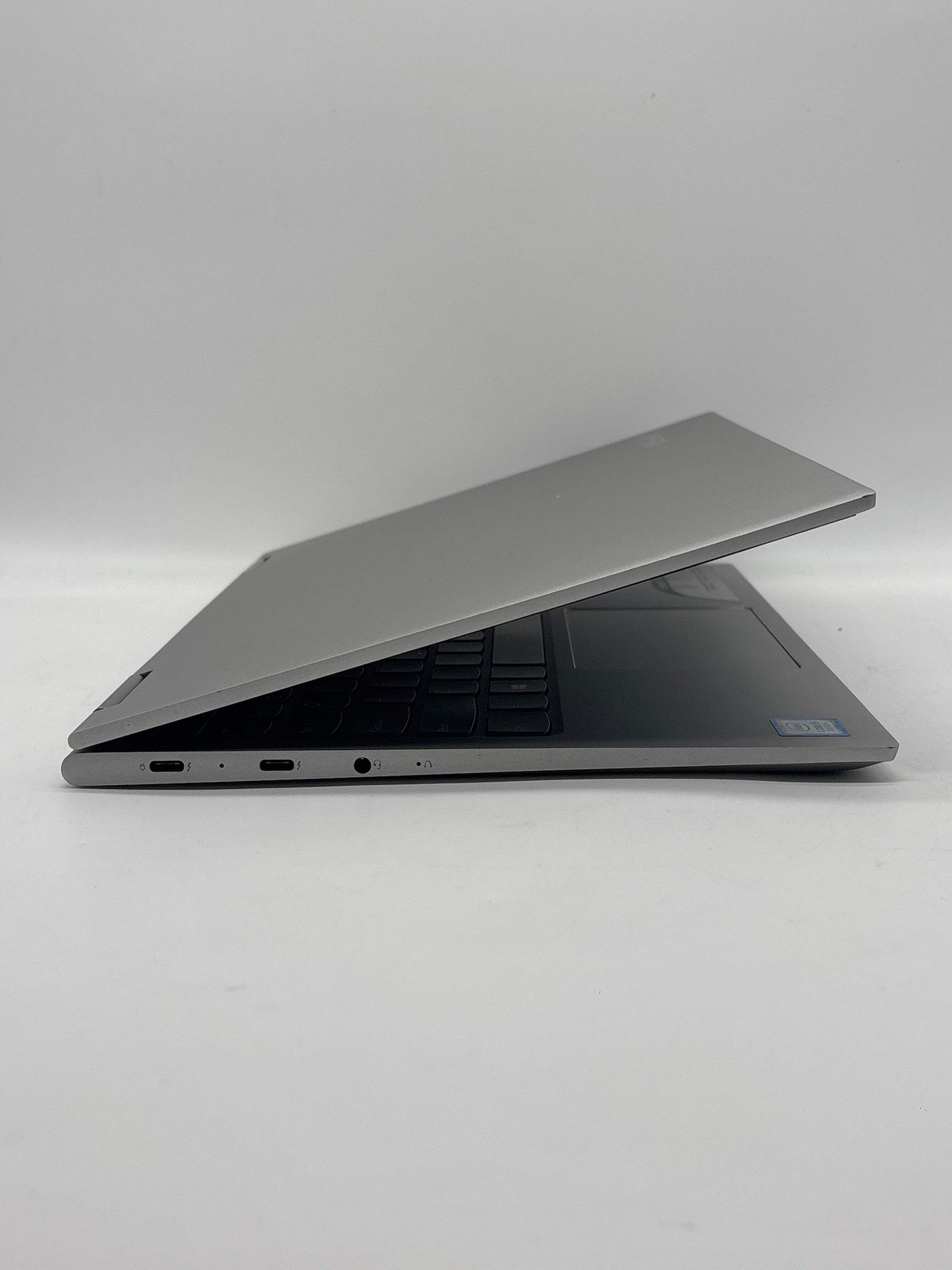 Lenovo Yoga 730-13IKB 2-in-1 i5-8250U 8GB RAM 256GB SSD Used