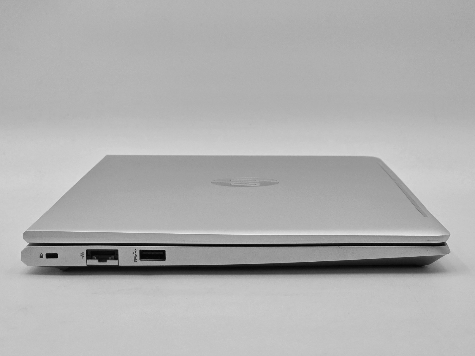HP ProBook 445 G10 14″ FHD Ryzen 7 7730U 16GB 1TB SSD Win 11 Pro
